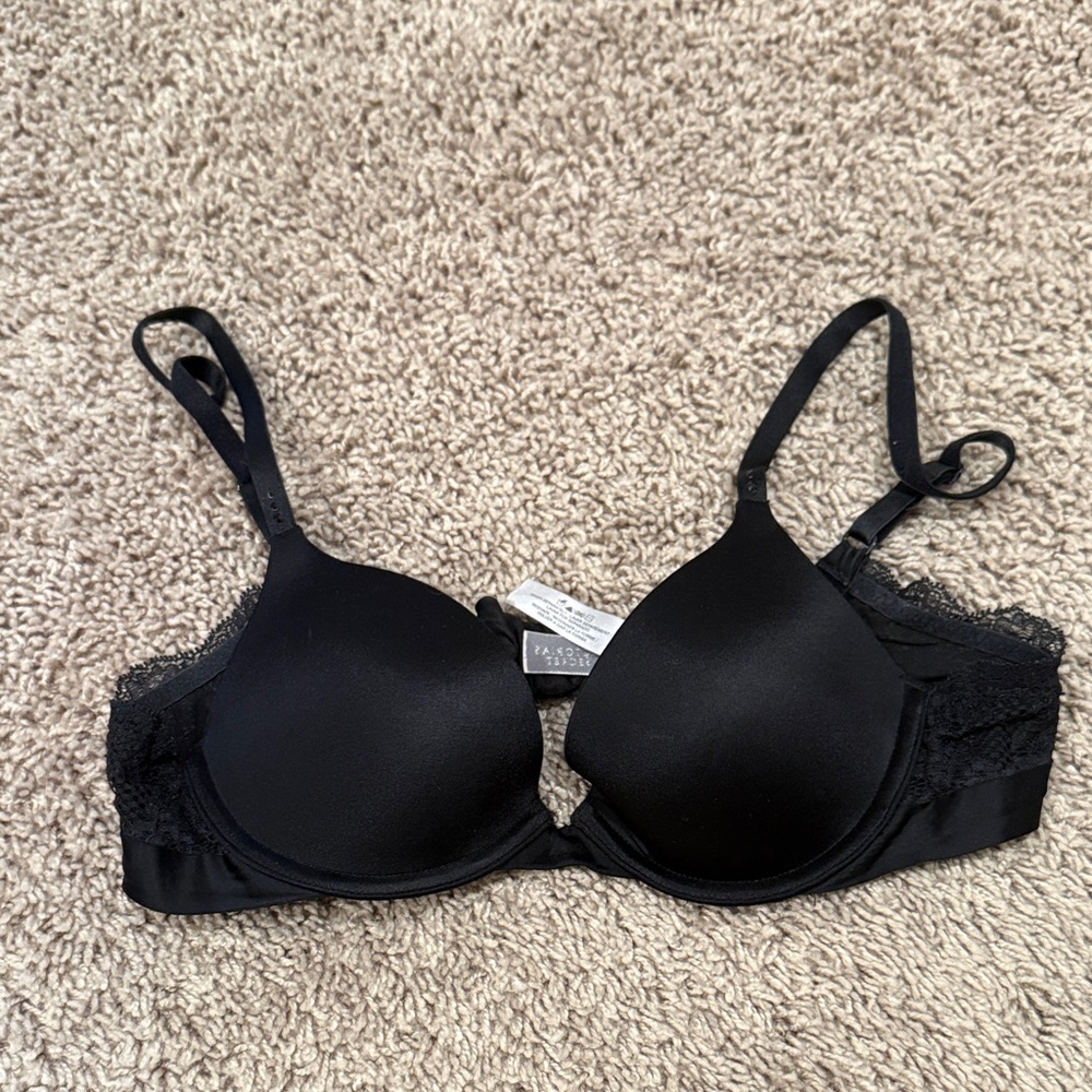 Victoria's Secret Black Satin Bio Fit Bra